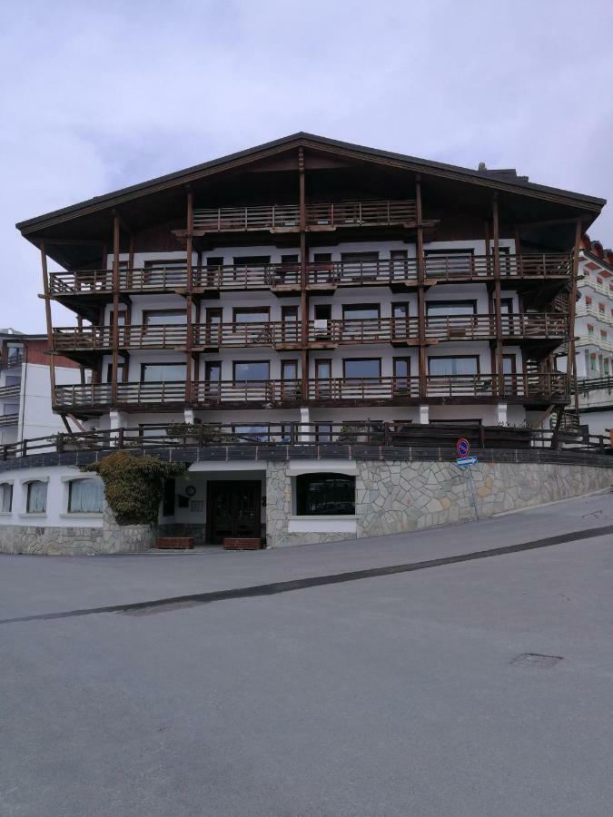 New Condominio Royal Colle Colle Sestriere Kültér fotó